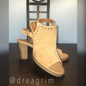 Bella Vita - Peep Toe Heels